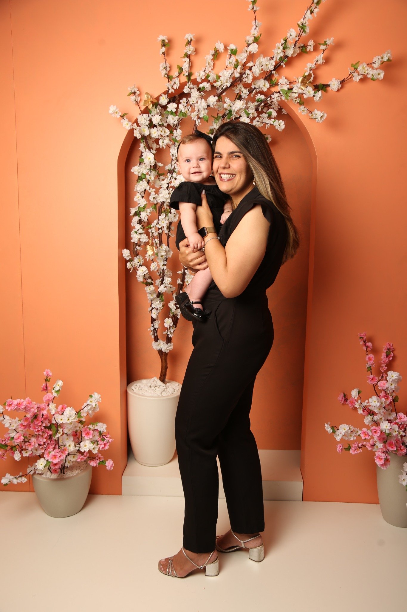 Mariah no colo da mamãe